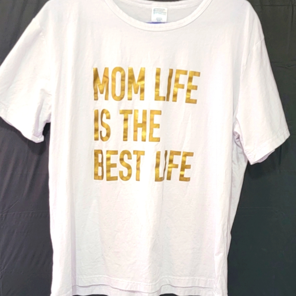 Graphic t